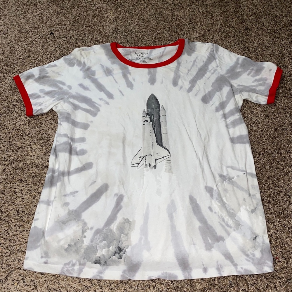 Tye-Dye Rocket Tee ❤️🤍🖤